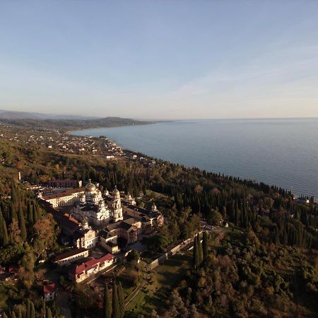 В Гостях У Нины Сухум Экстерьер фото